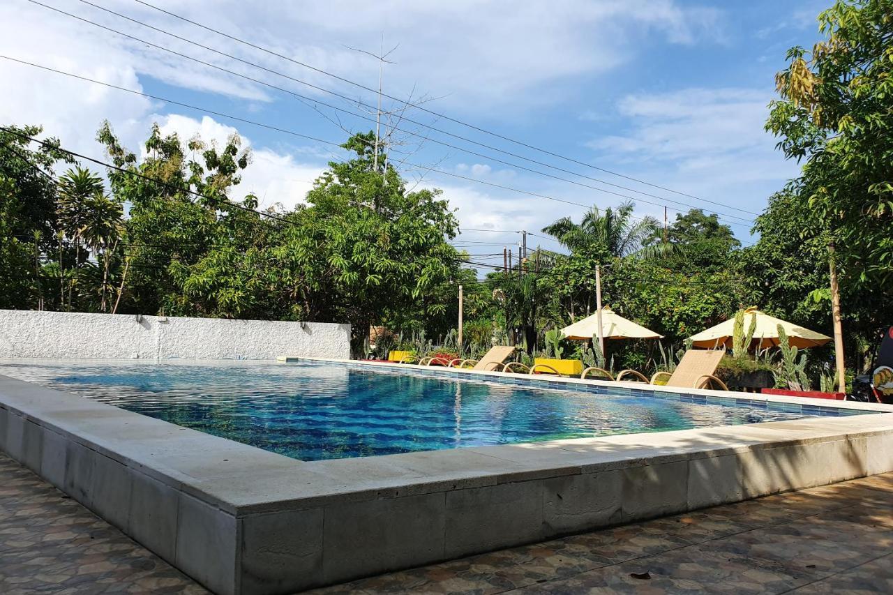 Oyo 3186 Thomas Garden Place Uluwatu Exteriör bild