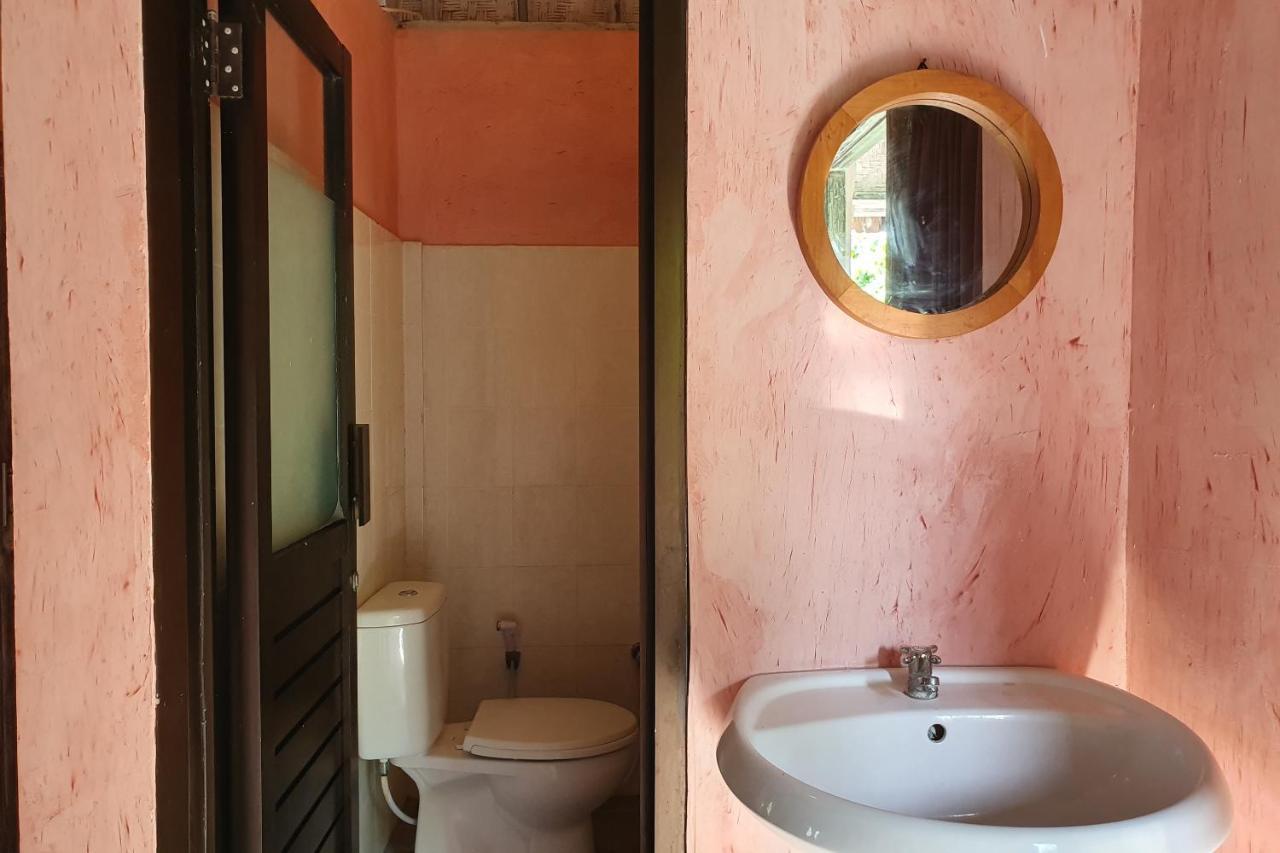 Oyo 3186 Thomas Garden Place Uluwatu Exteriör bild